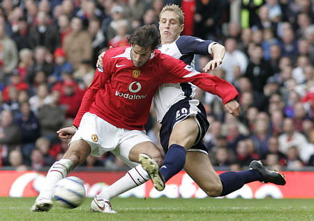 表现亮眼 表现亮眼